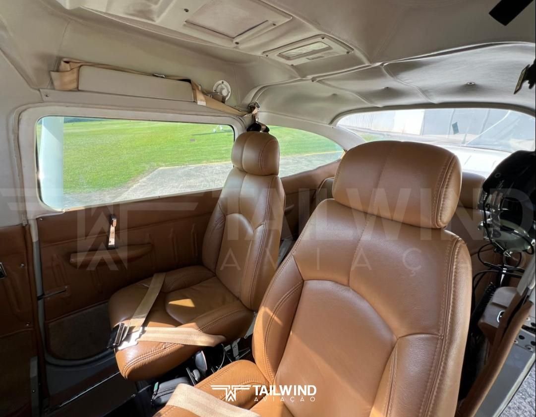 CESSNA 182P SKYLANE 1974