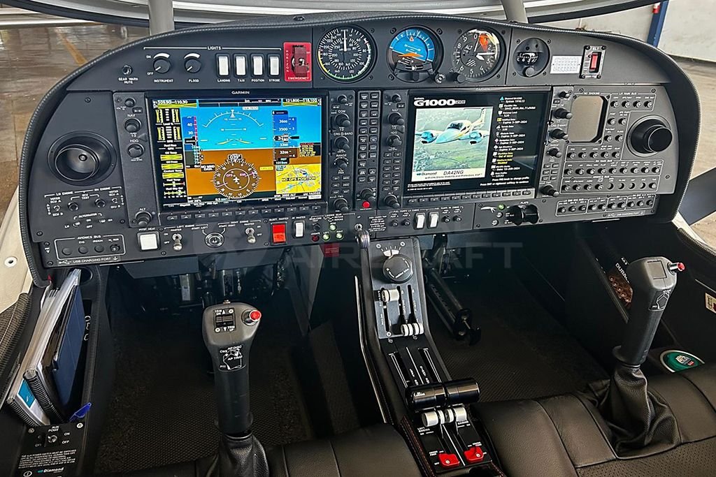 DIAMOND DA42 VI 2023