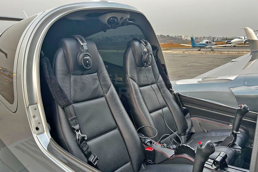 DIAMOND DA42 VI 2023