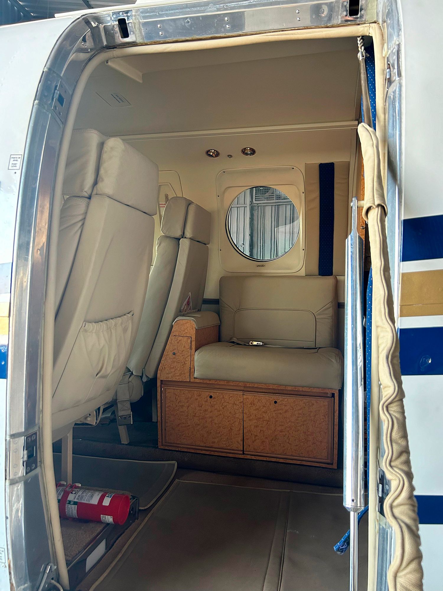 BEECHCRAFT KING AIR C90 1982