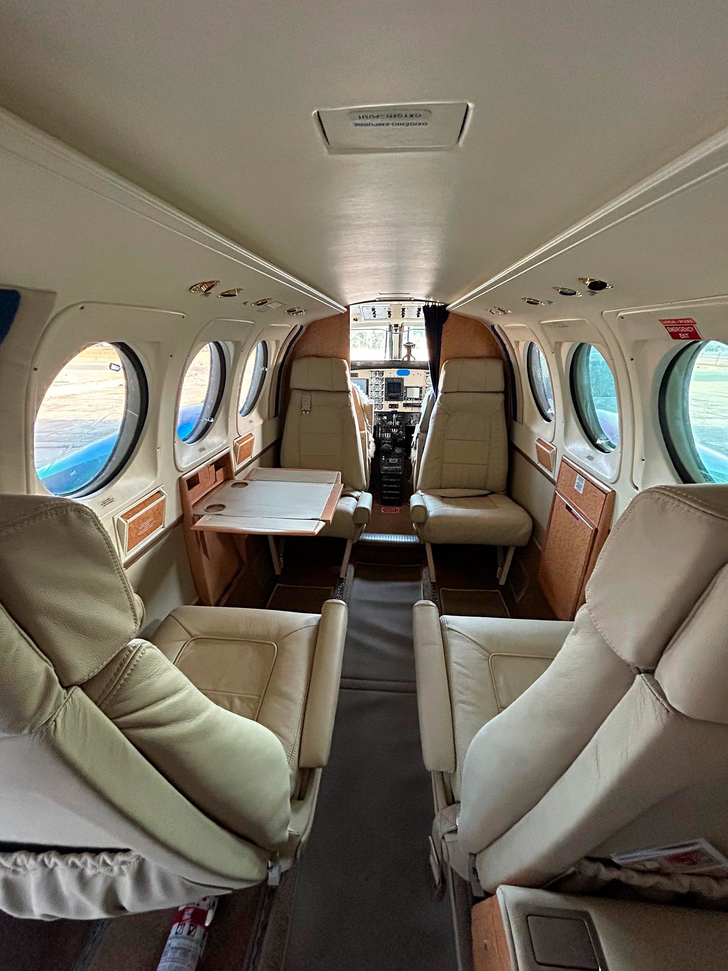 BEECHCRAFT KING AIR C90 1982