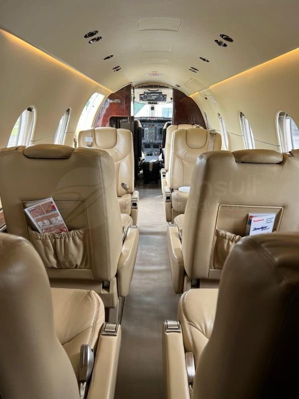 HAWKER 400XP 2008