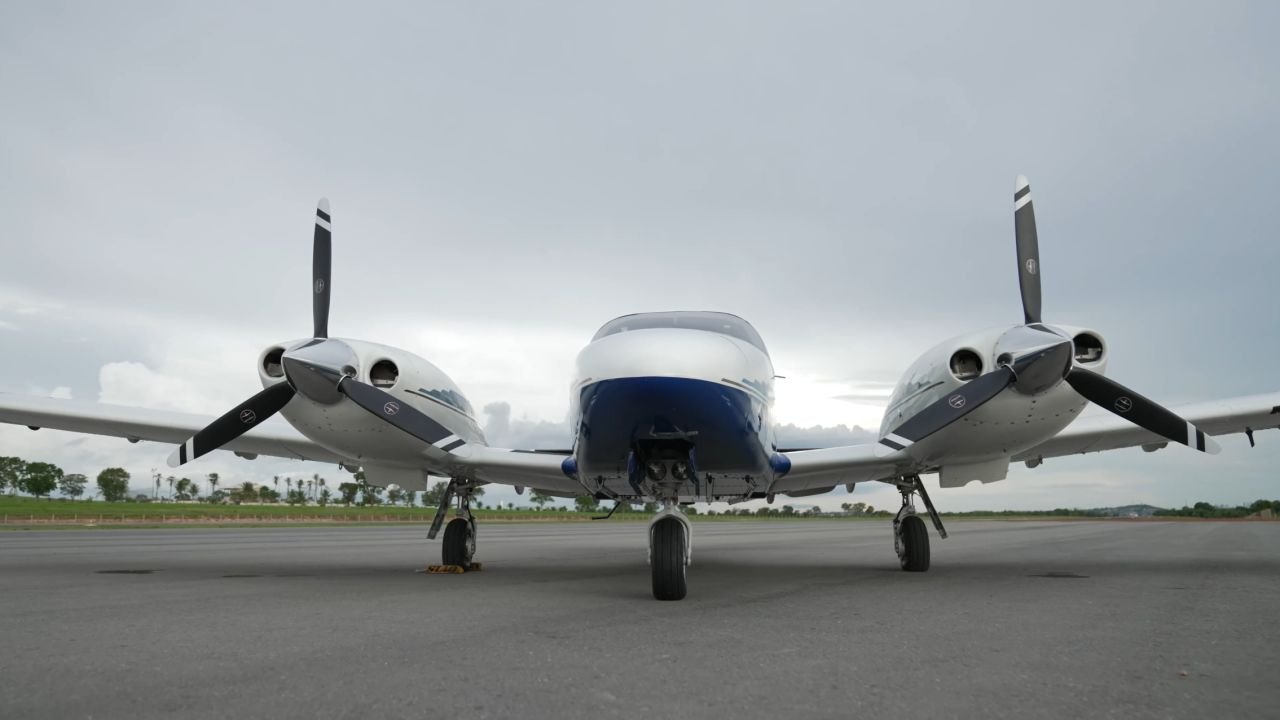 PIPER PA34-220T SENECA IV 1995