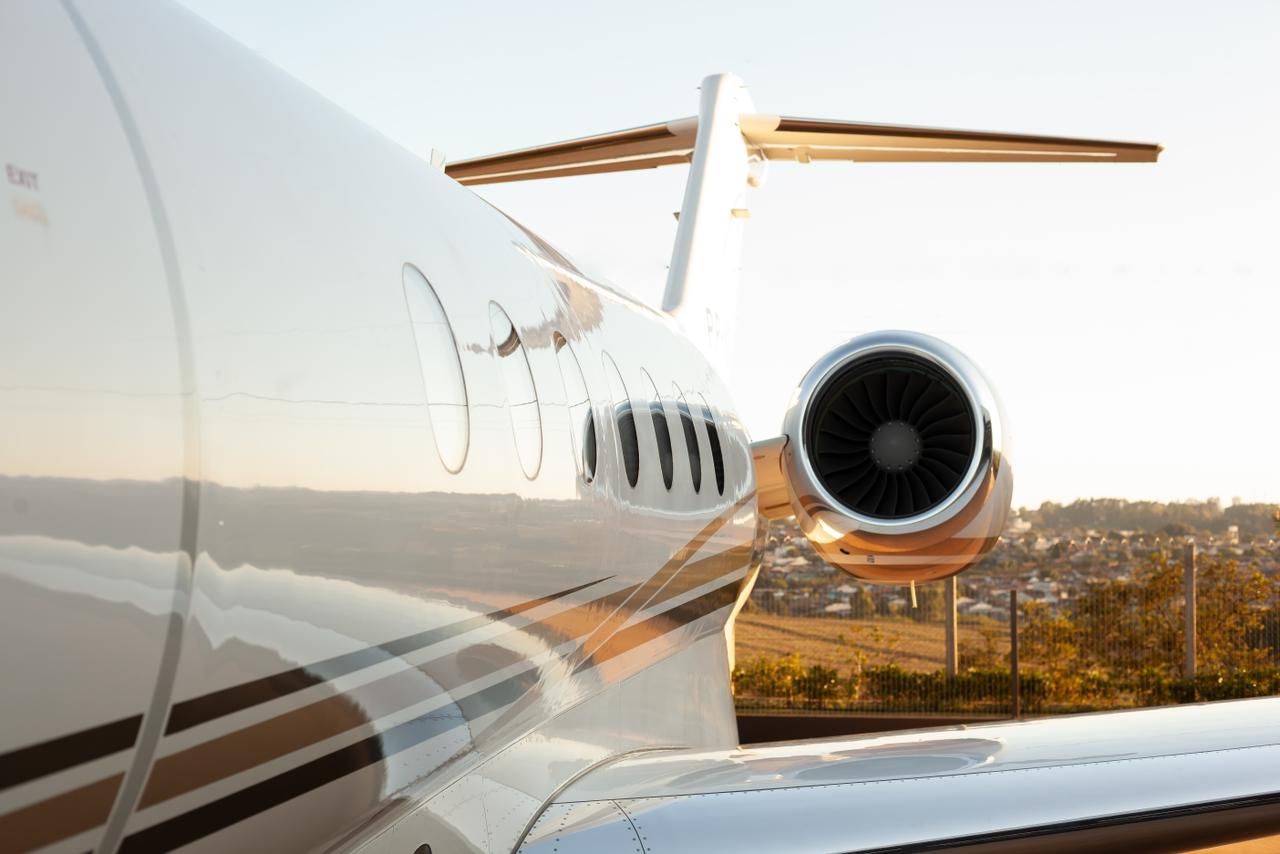 HAWKER 4000 2008 à venda