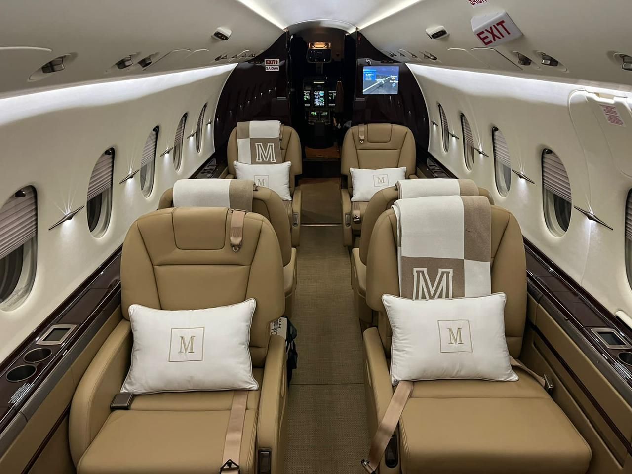 HAWKER 4000 2008 à venda