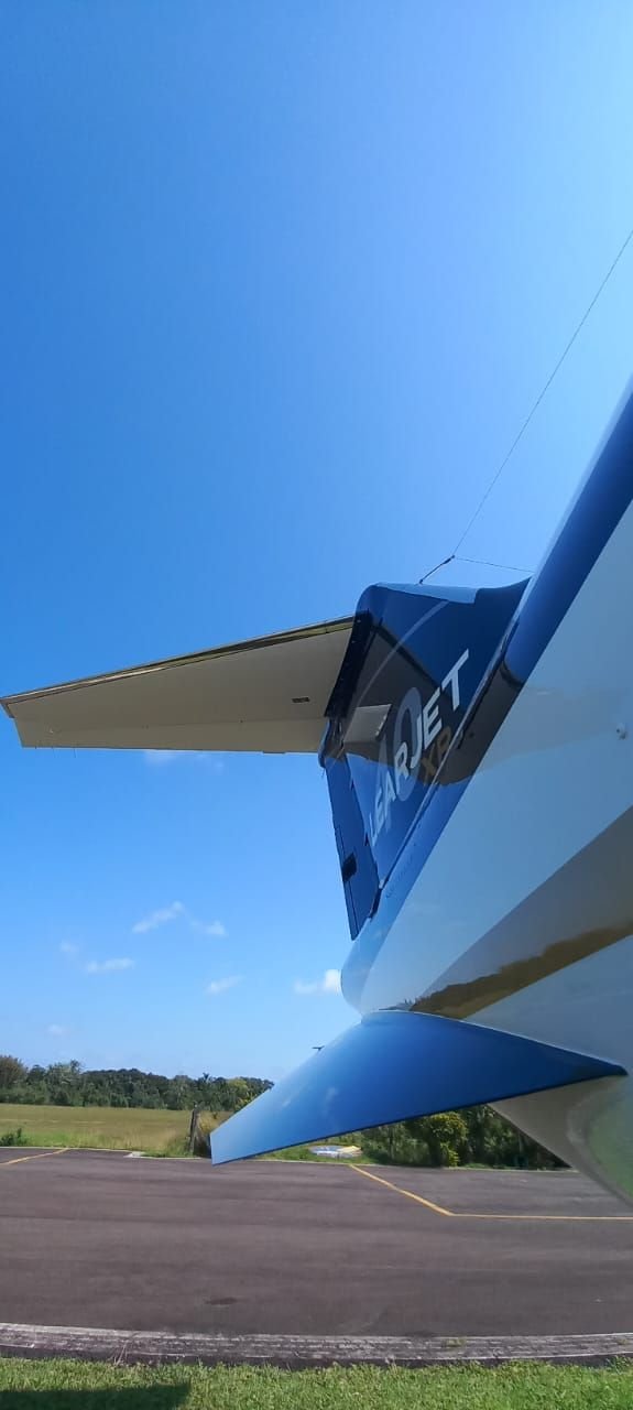 BOMBARDIER LEARJET 40XR 2006