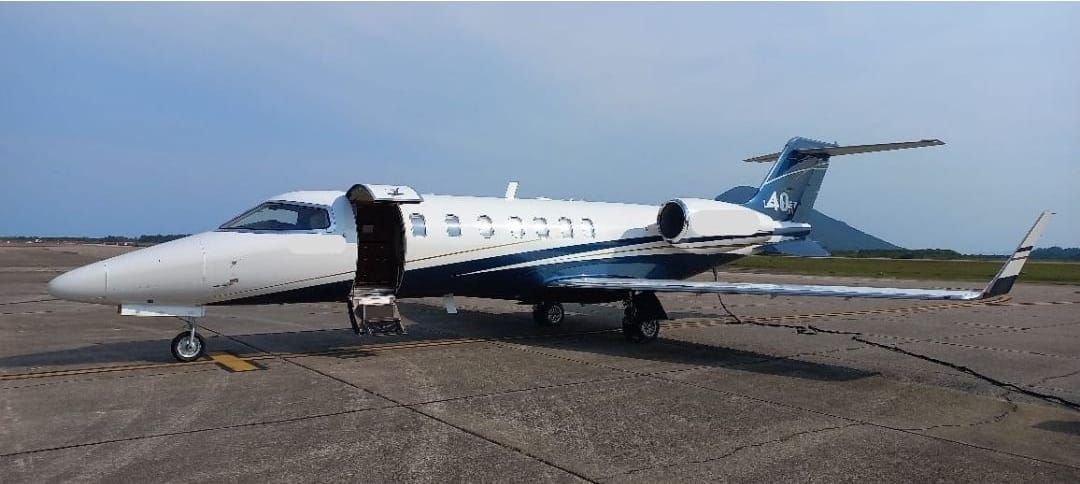 BOMBARDIER LEARJET 40XR 2006