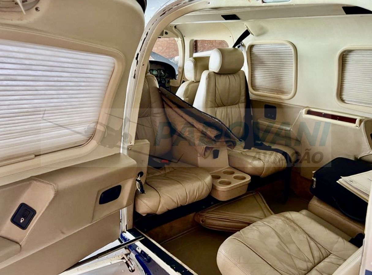 PIPER PA-34-220T SENECA V 2001