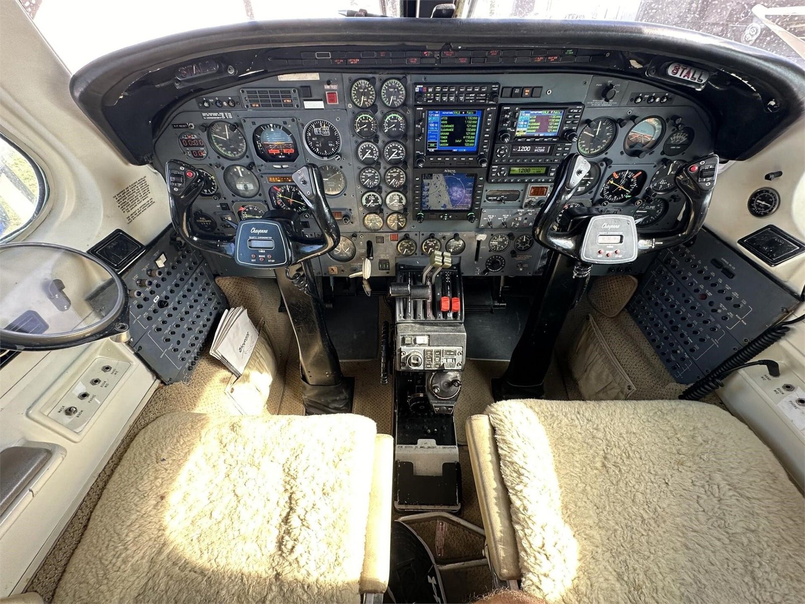 PIPER CHEYENNE III A 1984