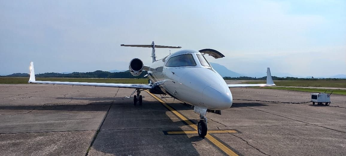 BOMBARDIER LEARJET 40XR 2006