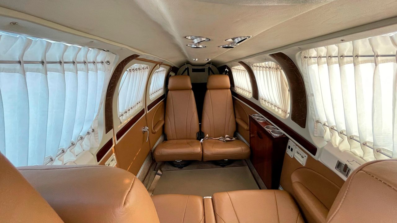 BEECHCRAFT BARON G58 2008