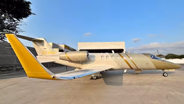 BOMBARDIER LEARJET 40 2005