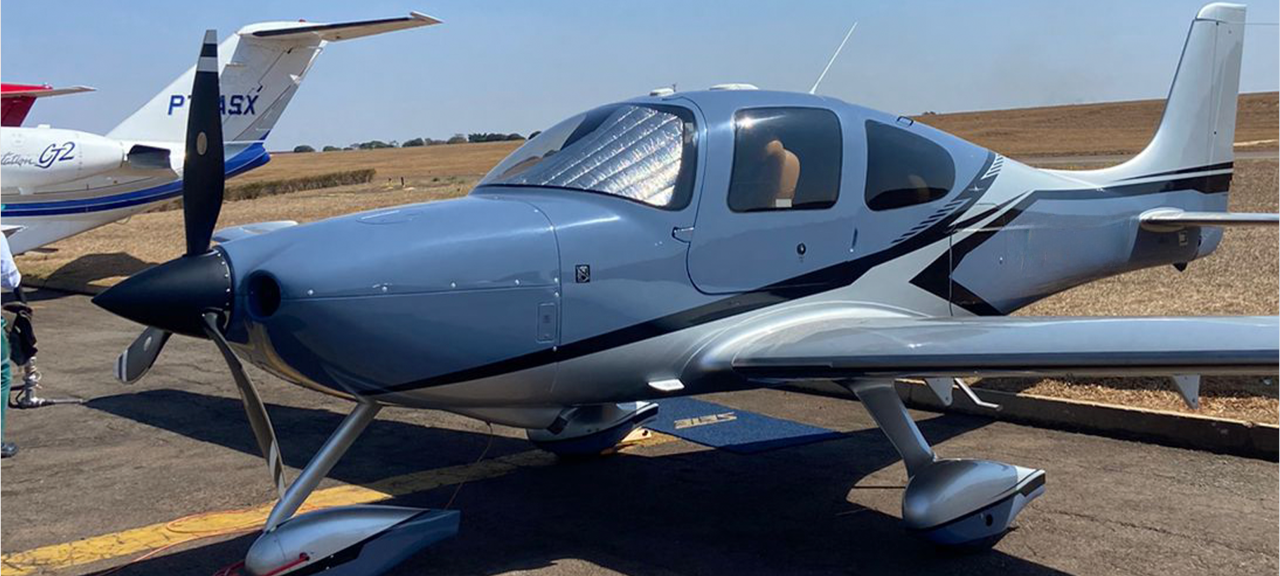 CIRRUS SR22 G3 GTS 2007
