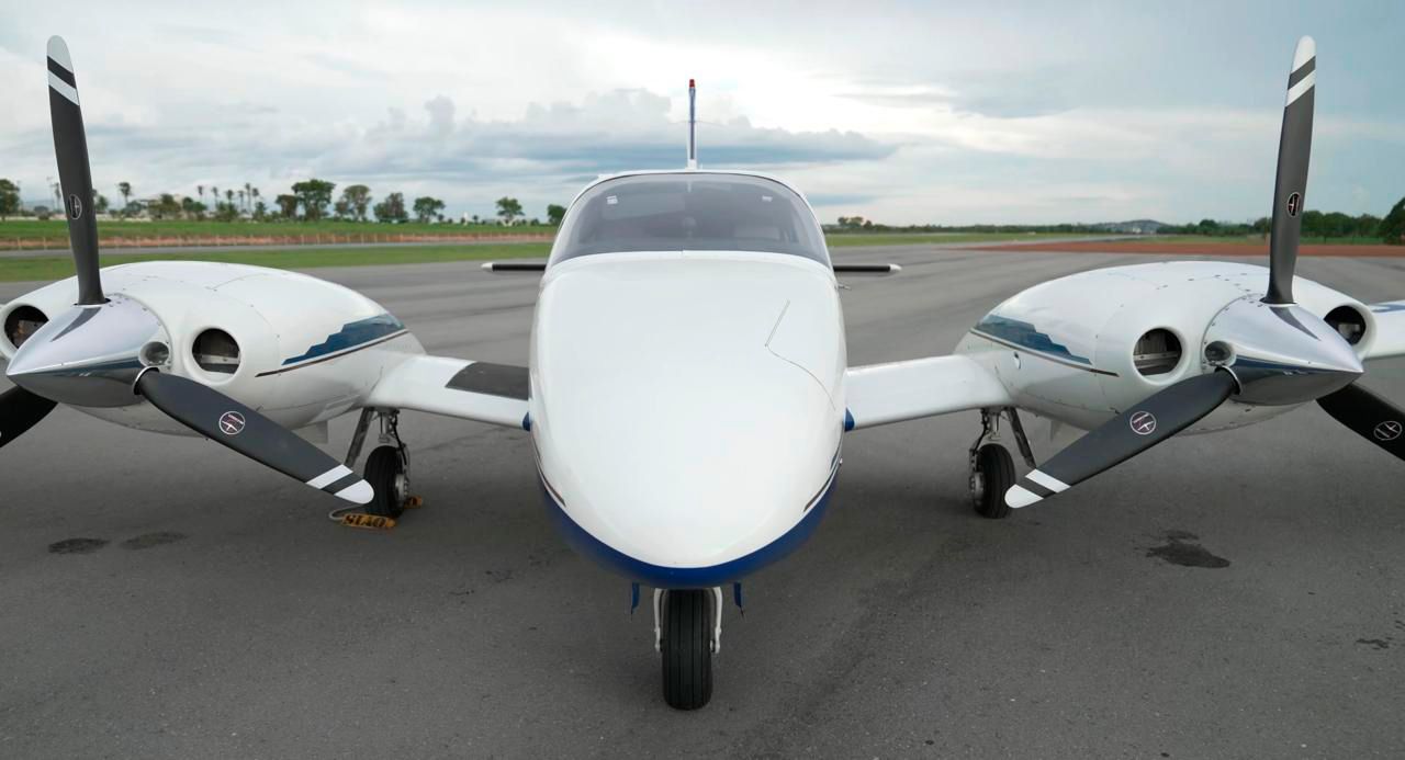 PIPER SENECA IV PA-34-220T 1995