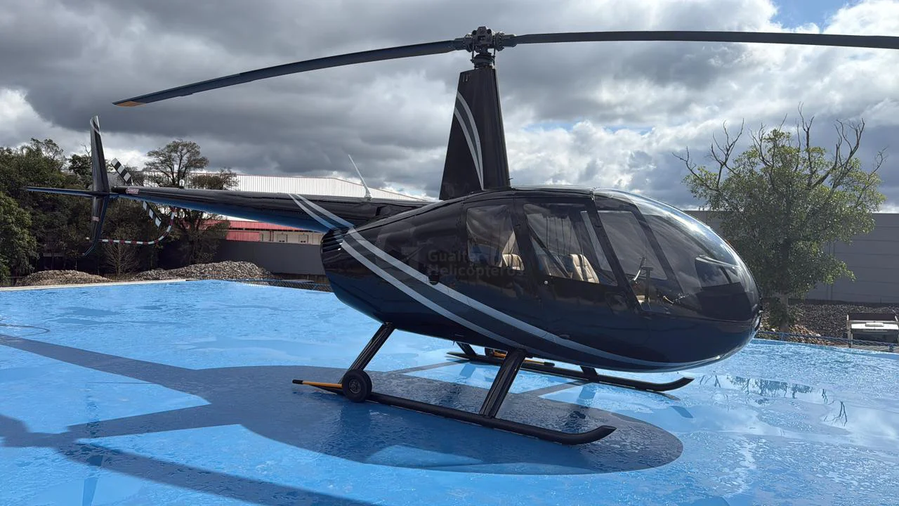 R44 RAVEN II 2011