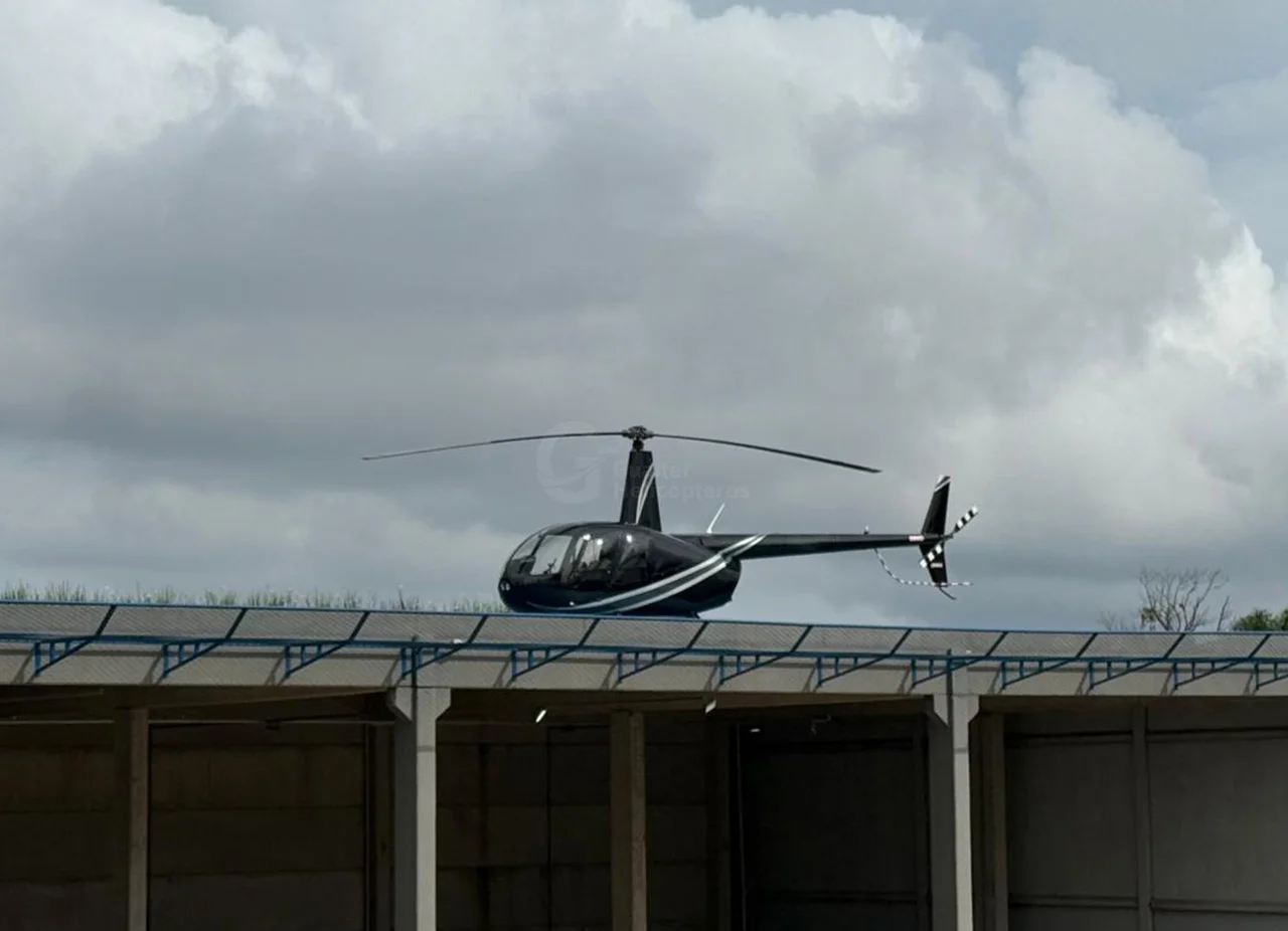 R44 RAVEN II 2011