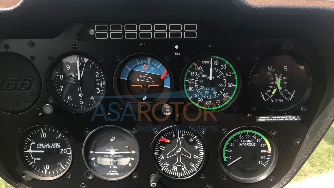 ROBINSON R66 TURBINE 2013