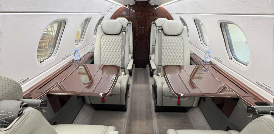 EMBRAER PHENOM 300E 2022