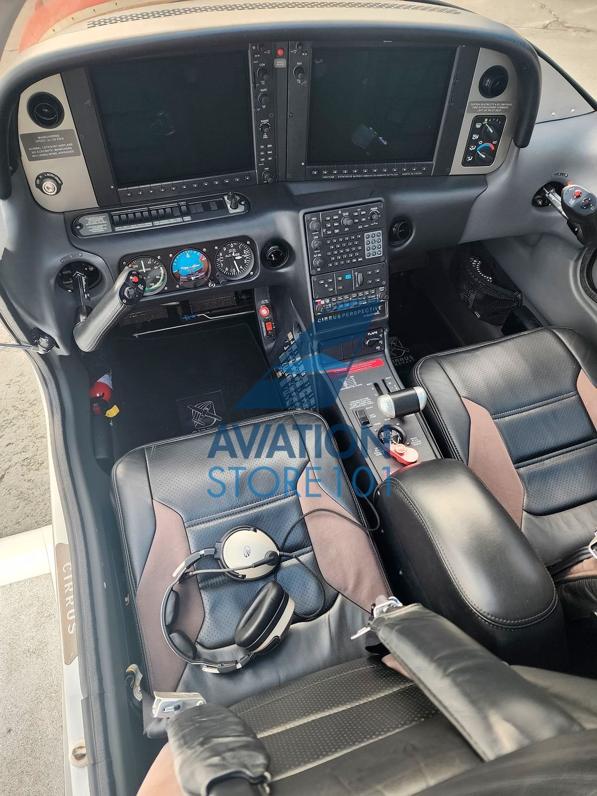 CIRRUS SR22 2010