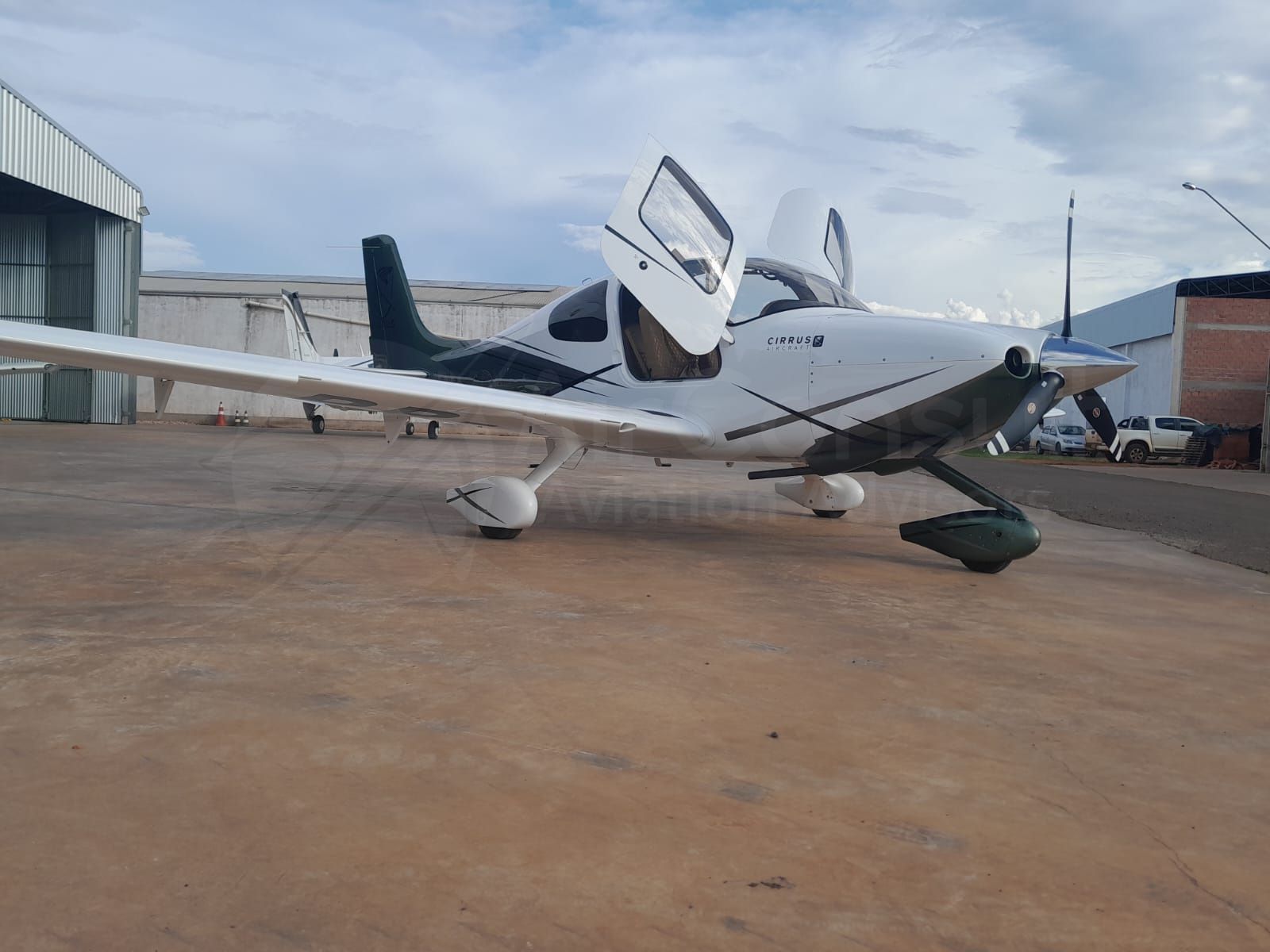 CIRRUS SR20 2007