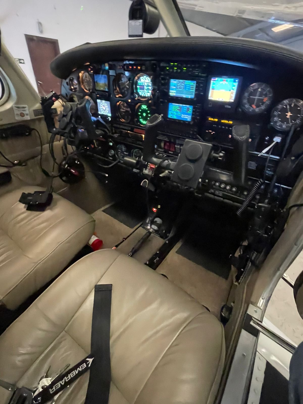 Corisco Turbo EMB 711ST 1982
