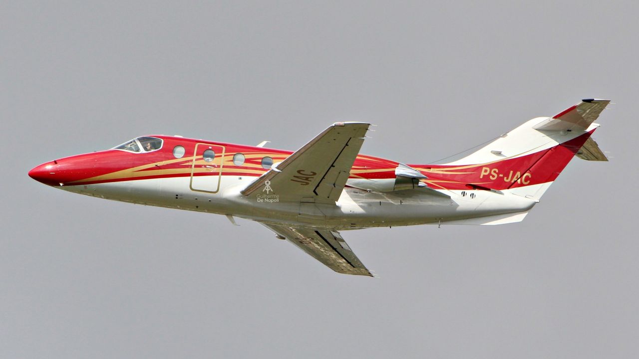 HAWKER 400XP 2005