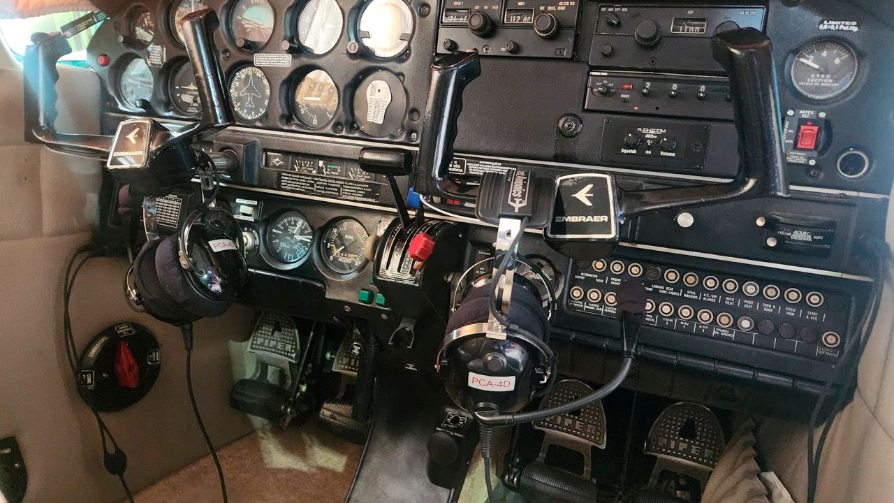 EMBRAER CORISCO EMB-711C 1975