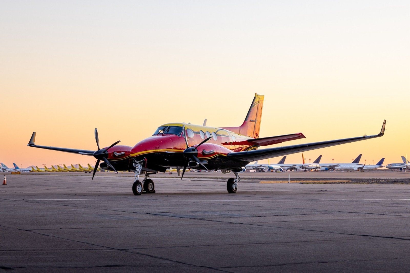 BEECHCRAFT KING AIR C90B 2004