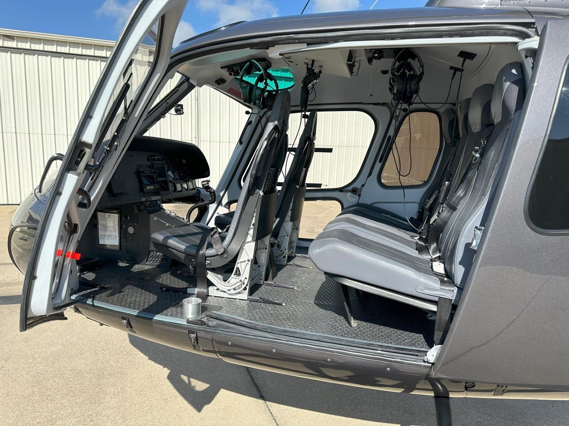 EUROCOPTER AS350B2 2013