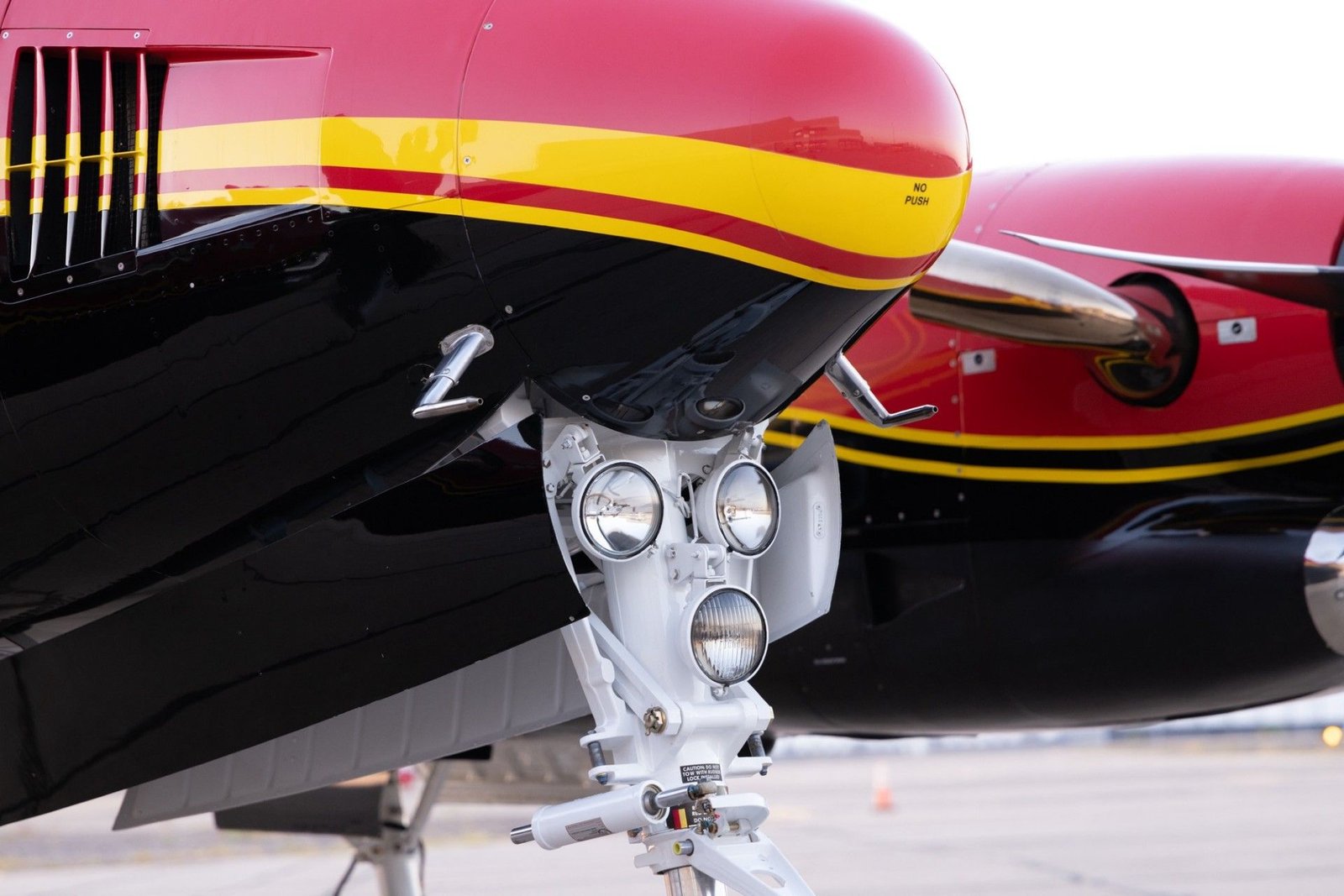 BEECHCRAFT KING AIR C90B 2004