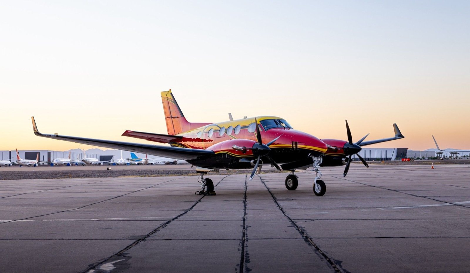 BEECHCRAFT KING AIR C90B 2004