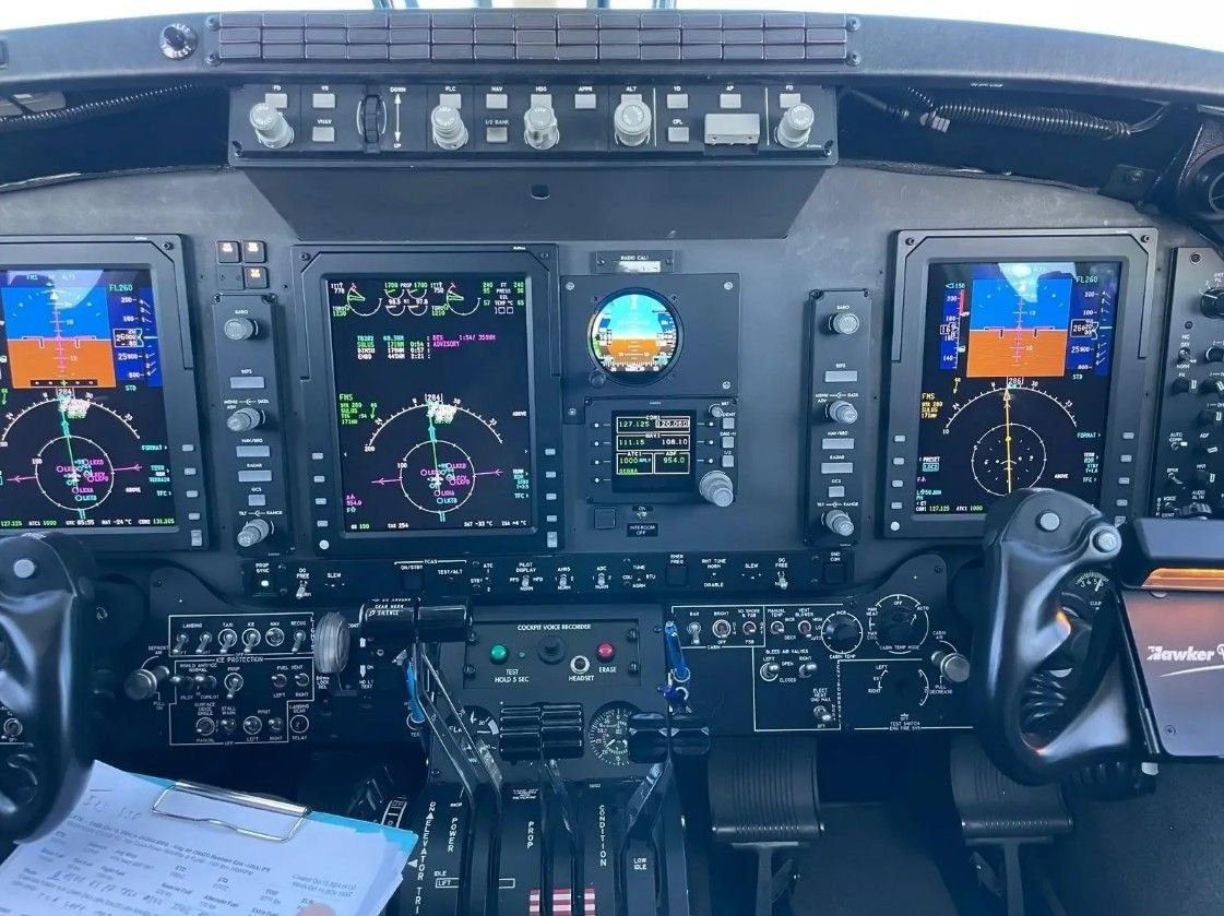 KING AIR C90GTX 2010