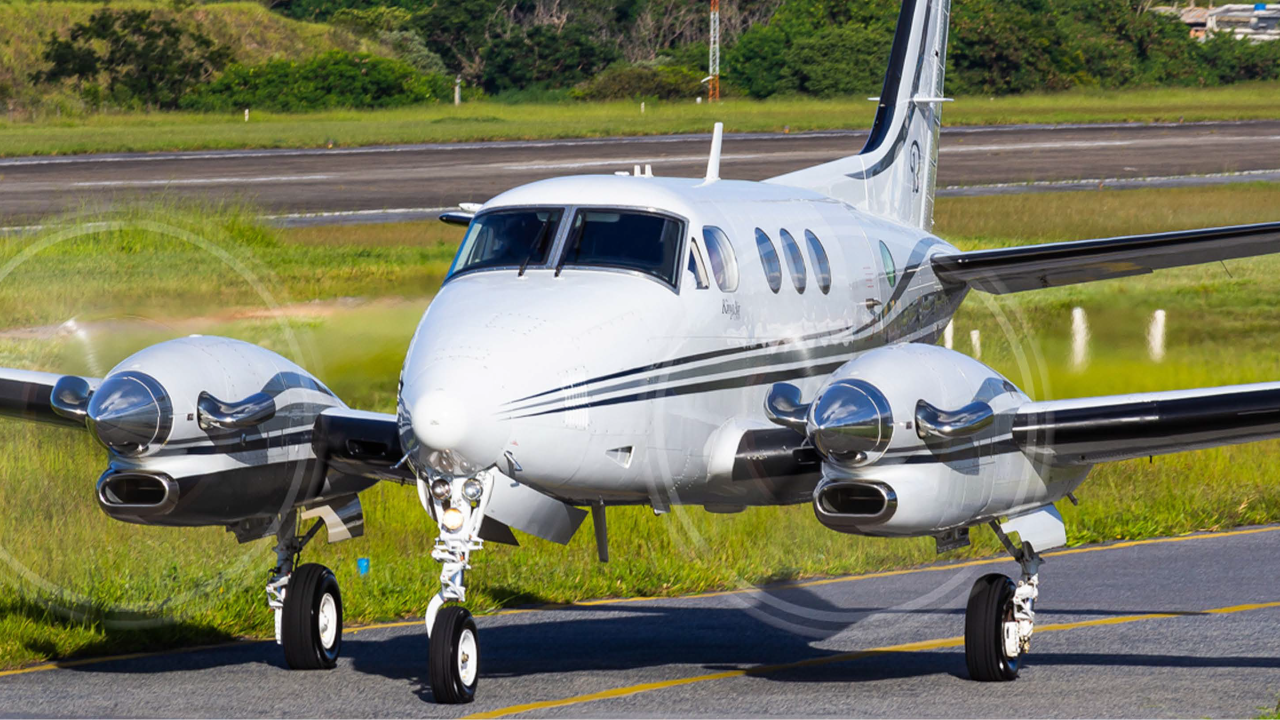 BEECHCRAFT KING AIR C90B 2004