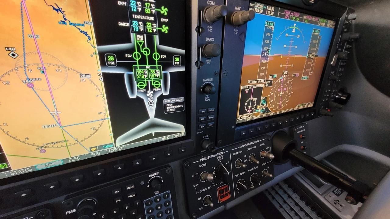 EMBRAER PHENOM 100 2010