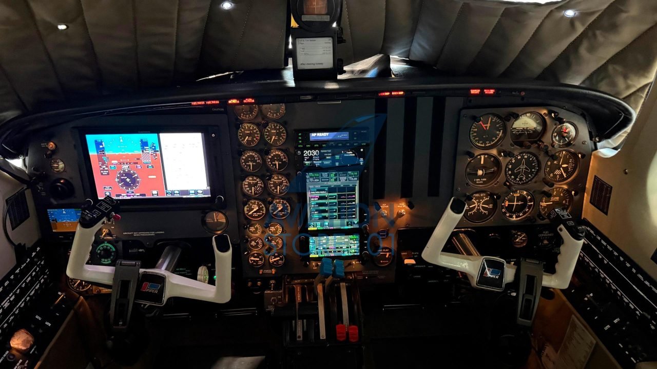 PIPER CHEYENNE II 1978