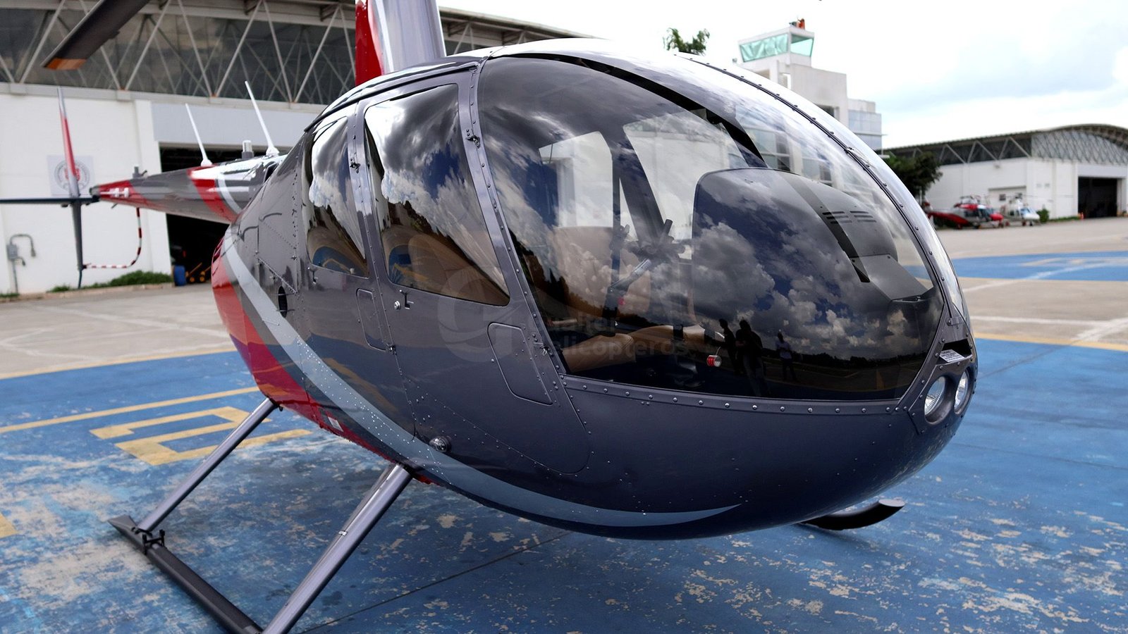 R44 RAVEN II 2018