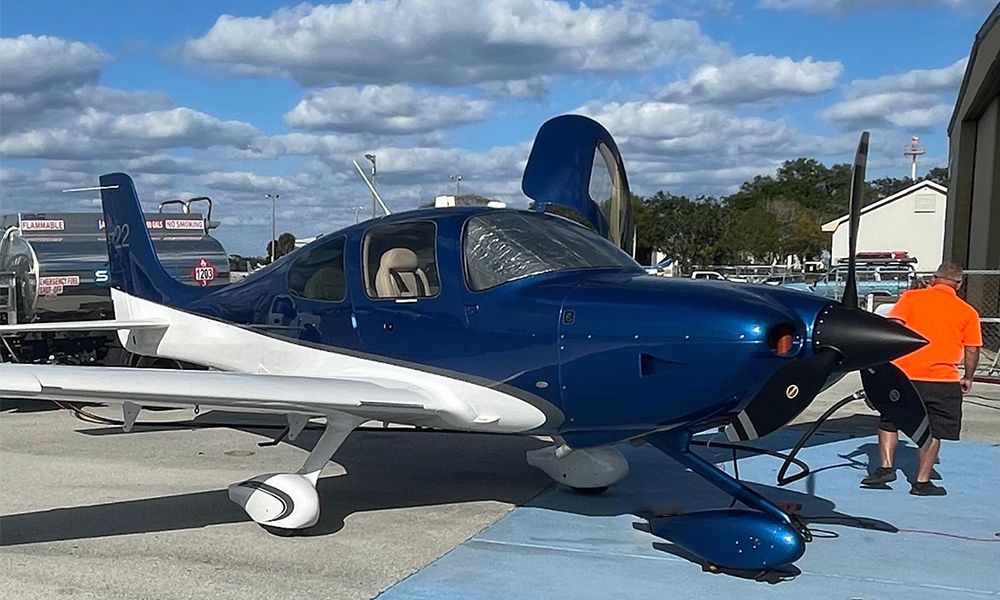 CIRRUS SR22 G3 GTS 2011