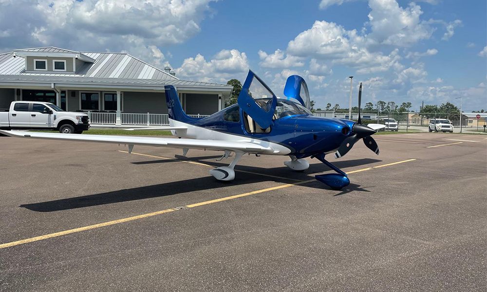 CIRRUS SR22 G3 GTS 2011