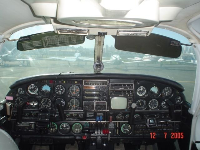EMB-810C SENECA II 1980