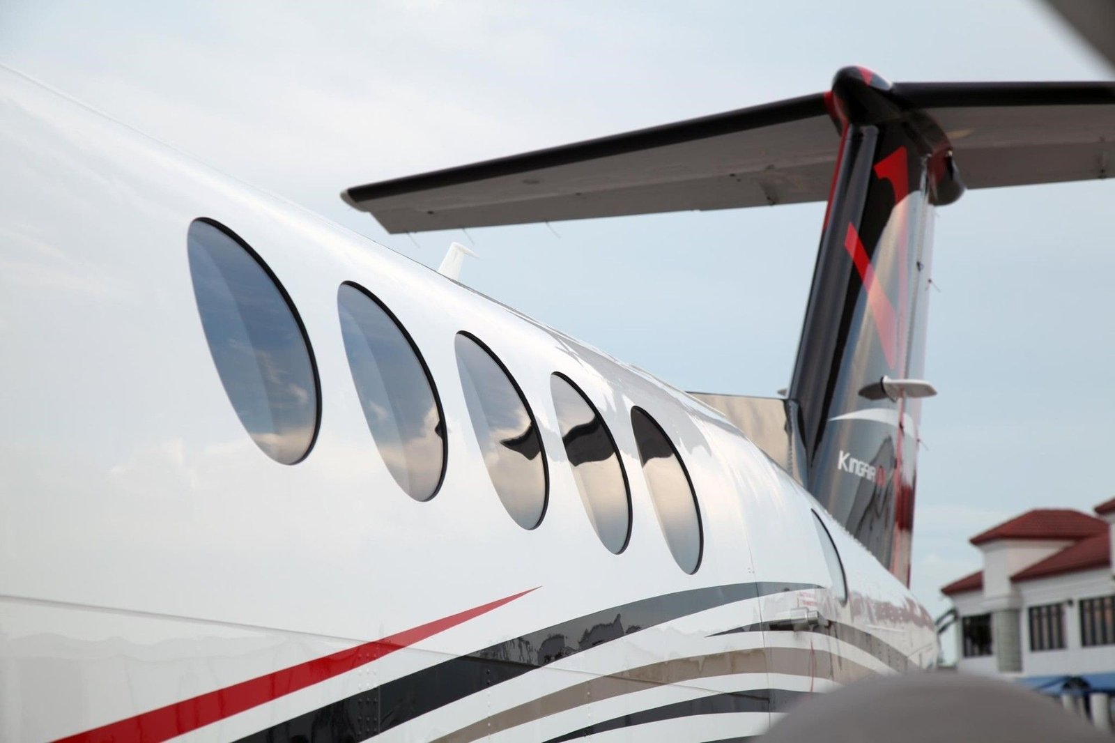 BEECHCRAFT KING AIR 250 2016