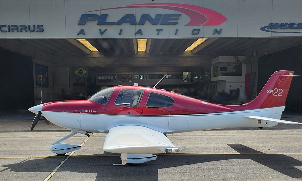 CIRRUS SR22 2011