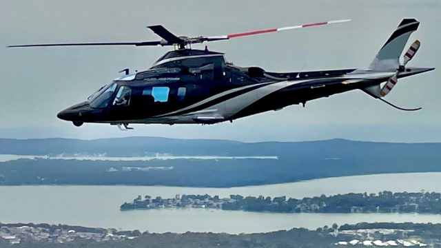AGUSTA A109E POWER 2004