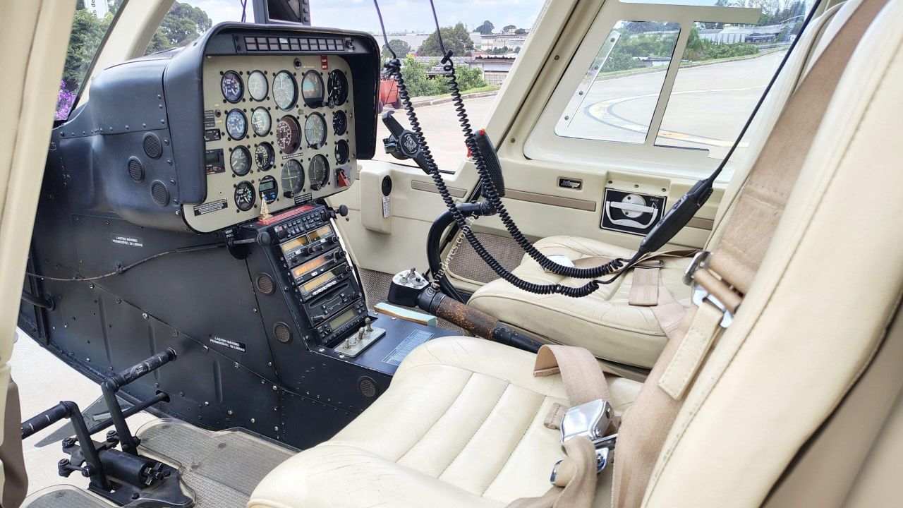 BELL 206B JET RANGER III 1989