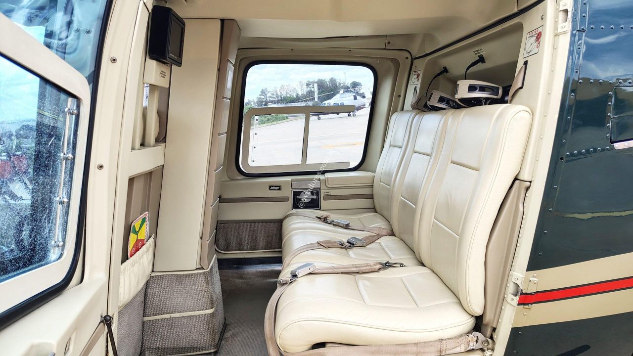 BELL 206B JET RANGER III 1989