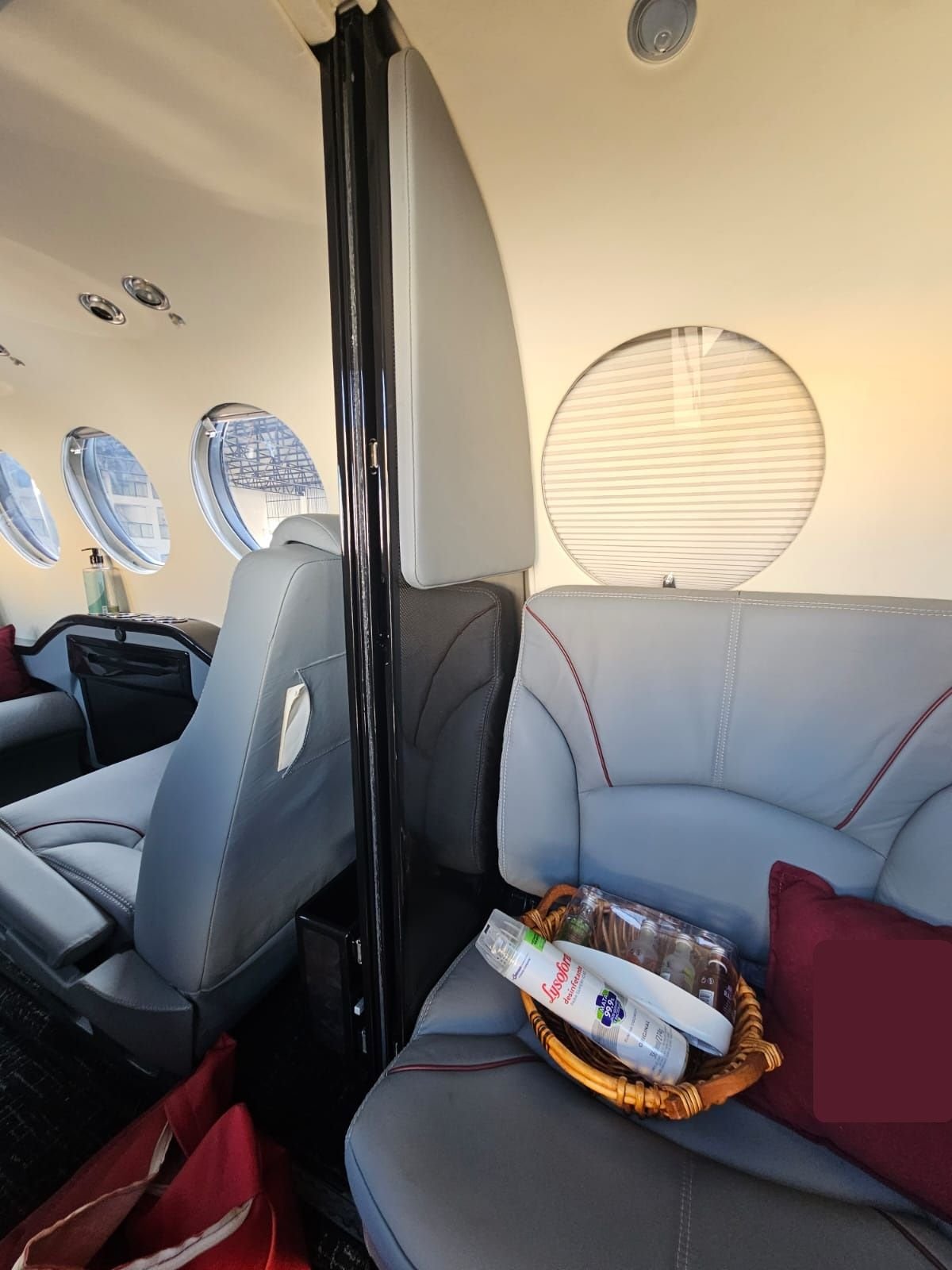 BEECHCRAFT KING AIR B200 BLACKHAWK 1996