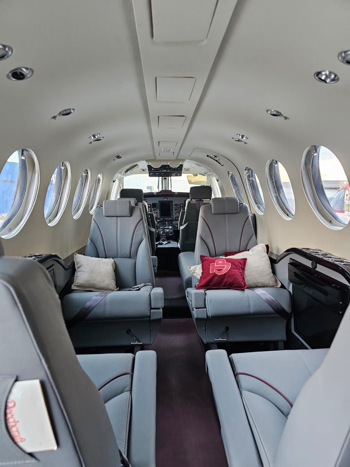 BEECHCRAFT KING AIR B200 BLACKHAWK 1996