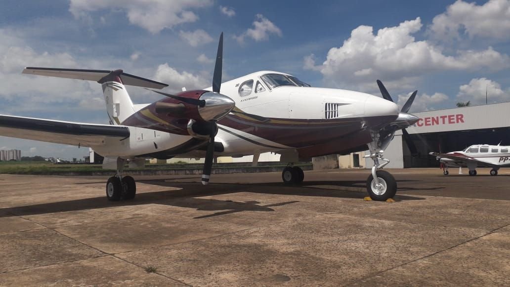 BEECHCRAFT KING AIR B200 BLACKHAWK 1996