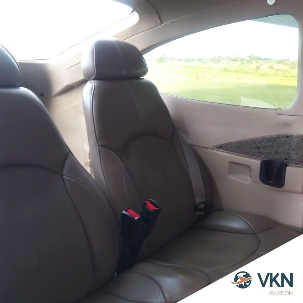 CESSNA SKYLANE 182T 2004