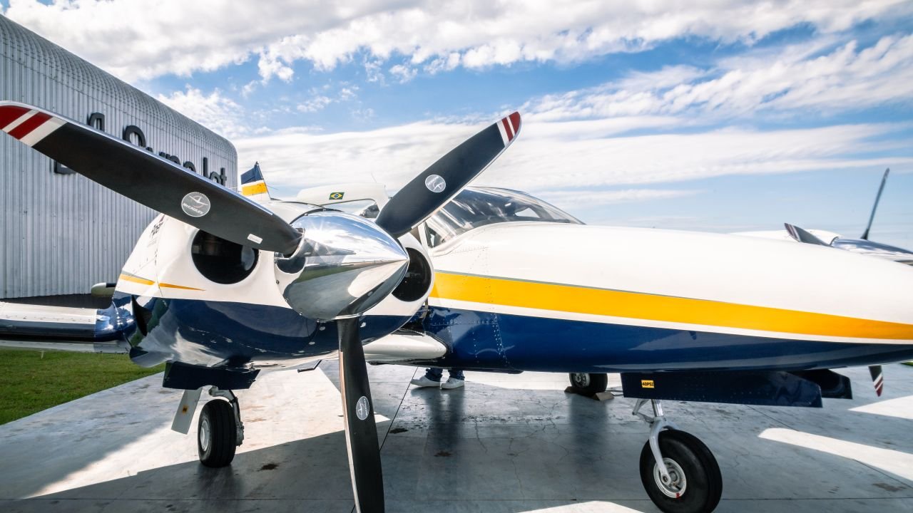 PIPER PA-34-220T SENECA V 1997