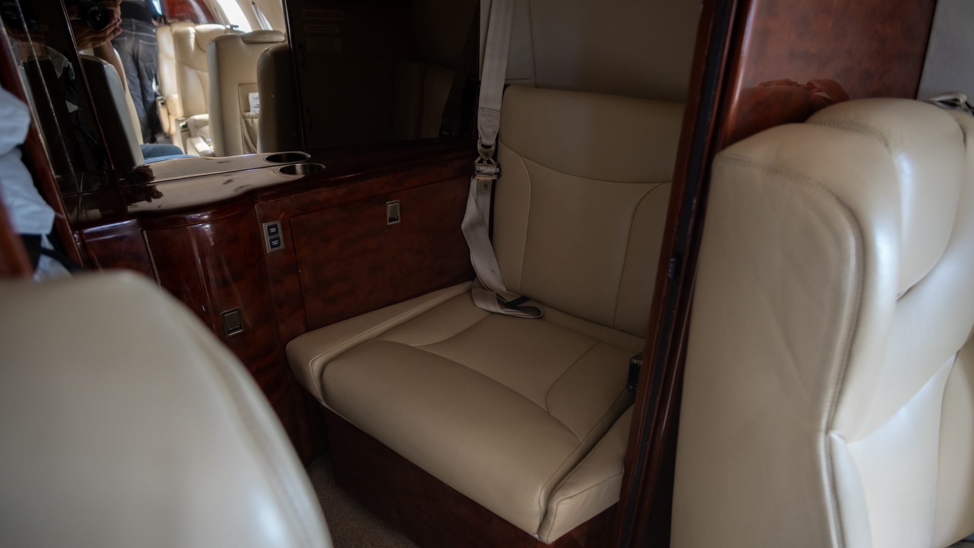 HAWKER 400XP 2008 — foto 10 de 10